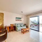 Calle Tamara 2-9 *